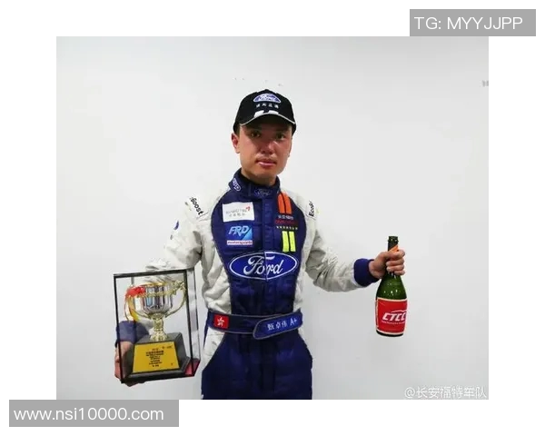 成都足球队以53分领跑杯赛积分榜展现强劲实力与竞争优势